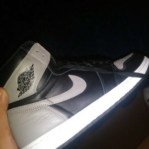 Air jordan 1 shadows 2018